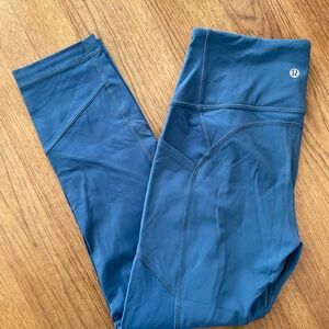 Lululemon Teal Leggings 7/8  size 8 Great condition